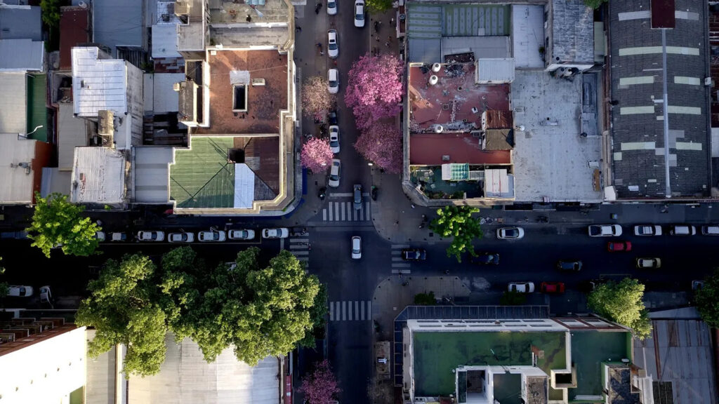 Viernes agradable en La Plata, en la previa de un fin de semana de sol con tardes primaverales