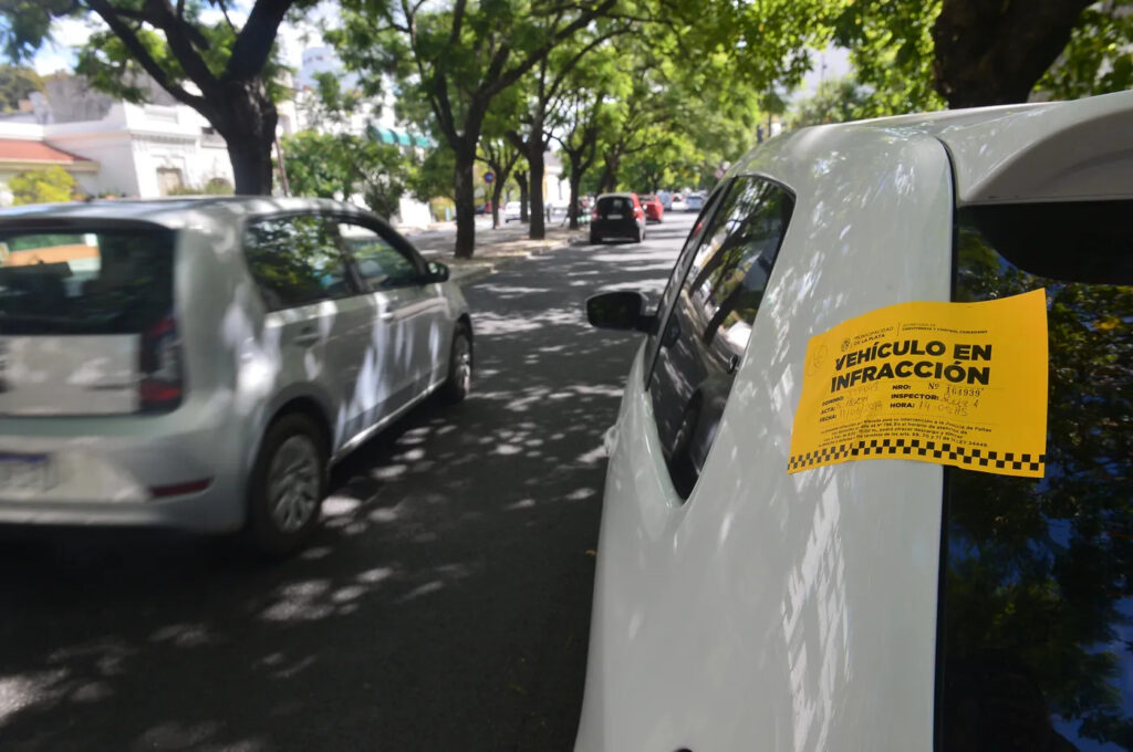 La Plata es una de las ciudades con más multas por infracciones de tránsito de toda la provincia