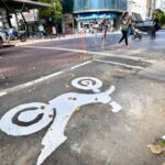 Prohíben estacionar motos en las veredas del centro de La Plata y ya funcionan los nuevos espacios exclusivos