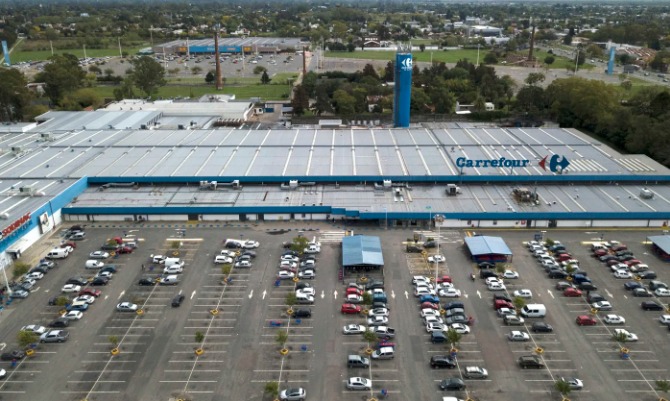 ¿Carrefour en venta?: la decisión que tomó la cadena francesa y qué pasará con los locales de La Plata