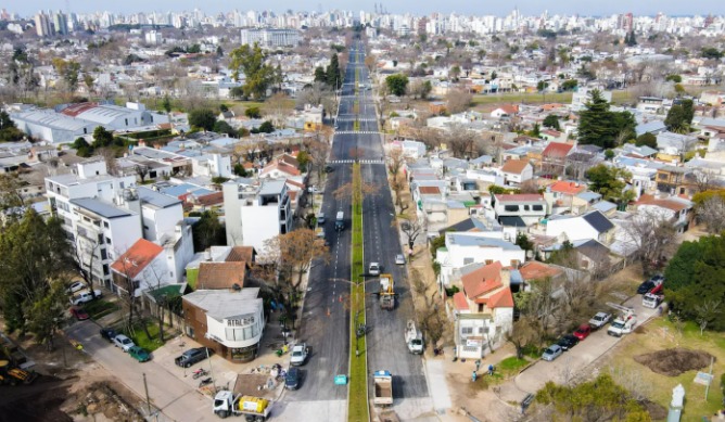 Obras en diagonal 74: Julio Alak y Axel Kicillof inauguraron los trabajos para ensanchar la avenida