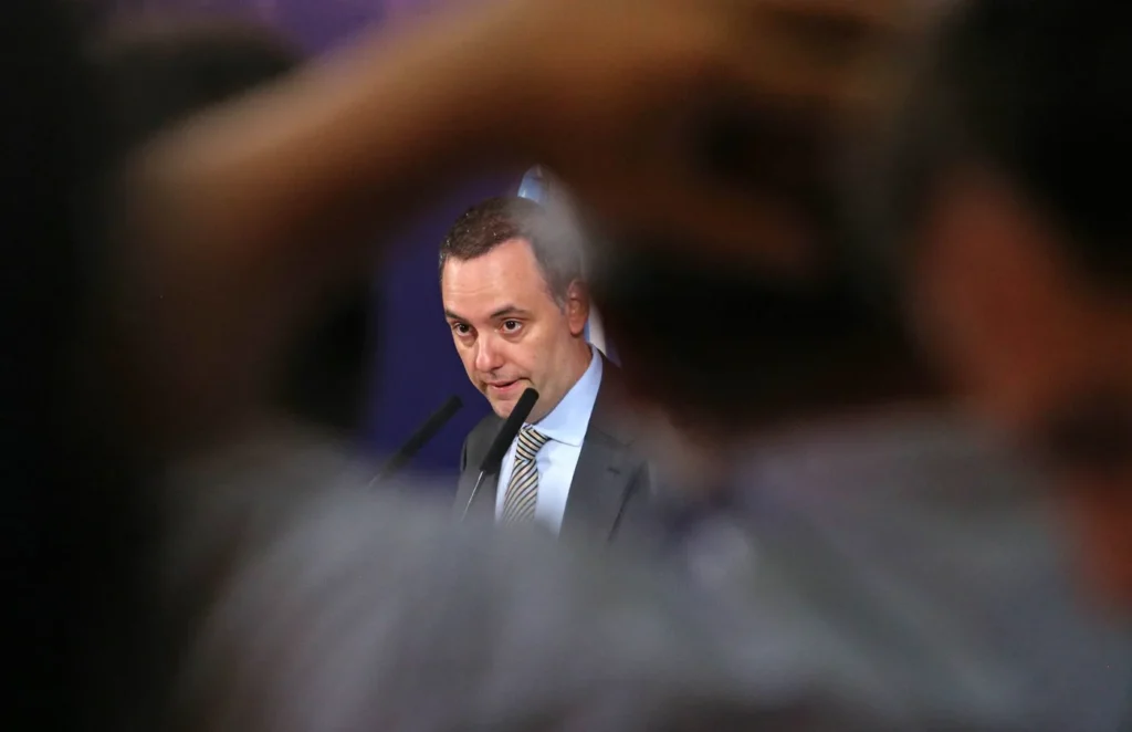 Crece la presión sobre Manuel Adorni, acentúa la crisis política y complica la agenda del Gobierno