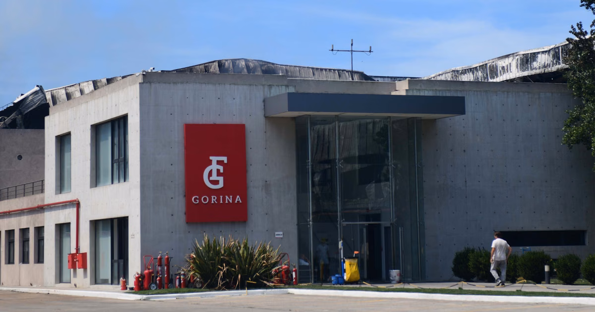 Un grupo comando irrumpió en el Frigorífico Gorina, redujo a dos empleados y escapó con dos cajas fuertes